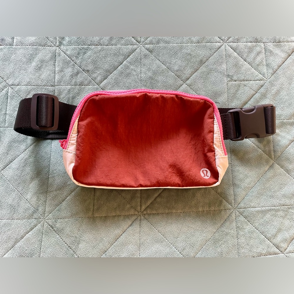 Lululemon Belt Bag